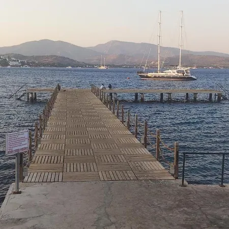 Ξενοδοχείο Bodrum / Relaxing, Swimming, Sunshine And Sunbathing! *