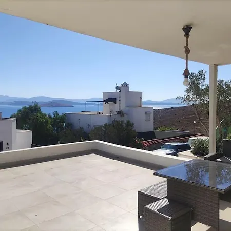 Bodrum / Relaxing, Swimming, Sunshine And Sunbathing! Gürece